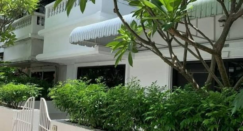 For rent 3 ベッドルーム condo in Watthana, Bangkok