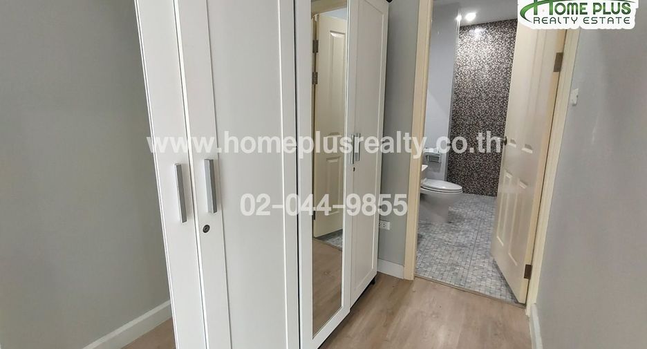 For sale 1 bed condo in Saphan Sung, Bangkok