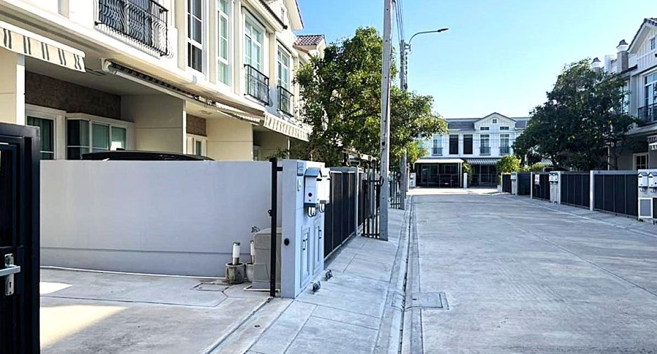 Аренда 2 спальни таунхаус в Bang Phli, Самутпракан