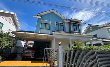 For sale 4 bedrooms house in Lam Luk Ka, Pathum Thani