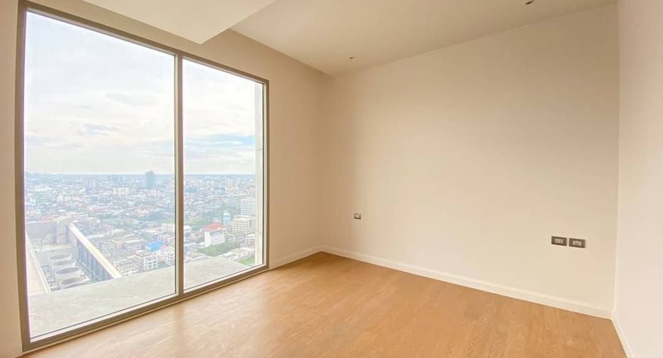 À vendre 2 chambres condo à Khlong San, Bangkok