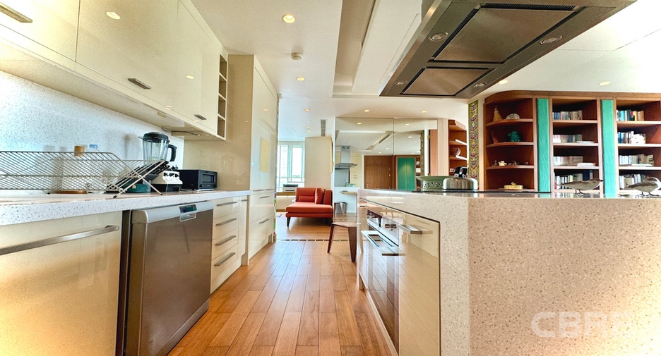For sale 1 bed condo in Khlong San, Bangkok