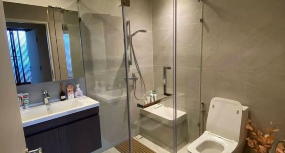 Haus zur Miete mit 3 Zimmer in Watthana, Bangkok
