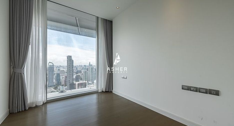 For rent 2 ベッドルーム condo in Pathum Wan, Bangkok