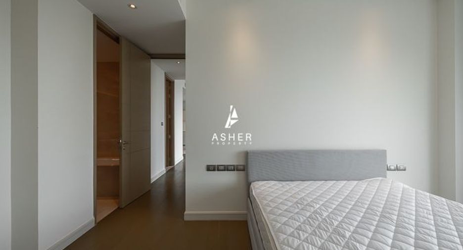 For rent 2 ベッドルーム condo in Pathum Wan, Bangkok