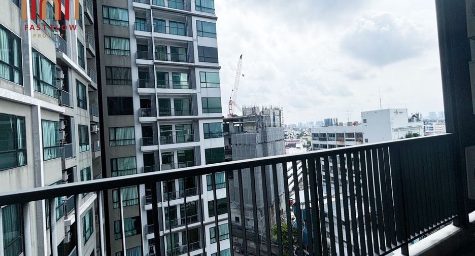 For sale 2 bedrooms condo in Chatuchak, Bangkok