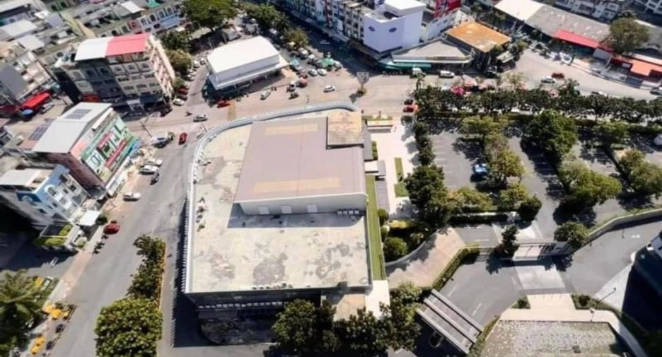 出售 1 卧室 公寓 在 Si Racha, Chon Buri