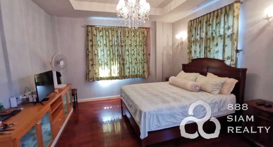 For sale 3 bedrooms house in Prawet, Bangkok