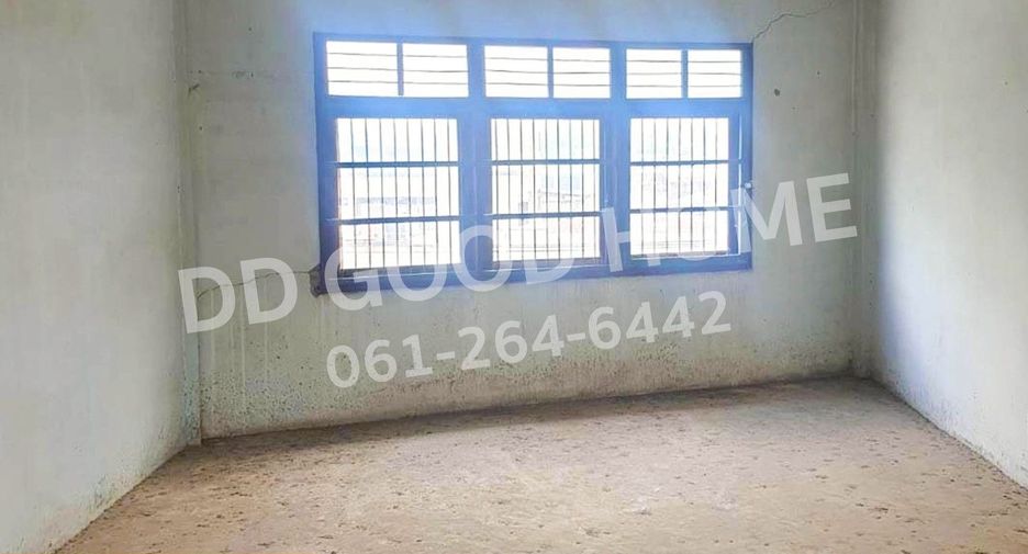 For rent and for sale 1 bed retail Space in Mueang Lop Buri, Lopburi