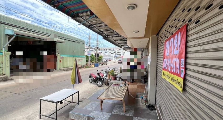 For sale 3 bedrooms retail Space in Phra Pradaeng, Samut Prakan