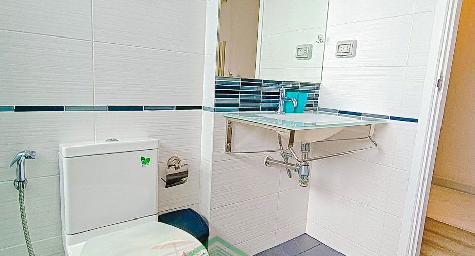 Condo en alquiler de 2 habitaciones en Bang Lamung, Chonburi