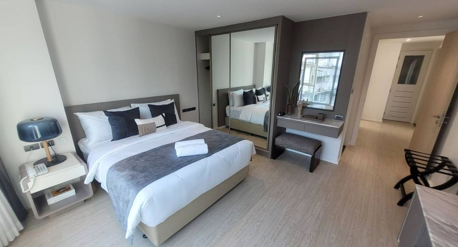 For rent 2 bedrooms apartment in Khlong Toei, Bangkok