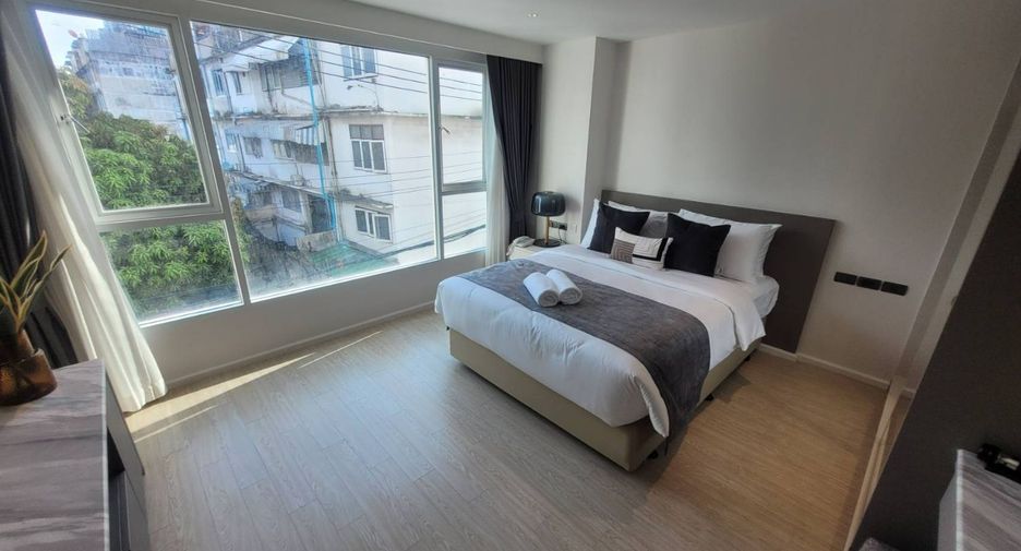 For rent 2 bedrooms apartment in Khlong Toei, Bangkok