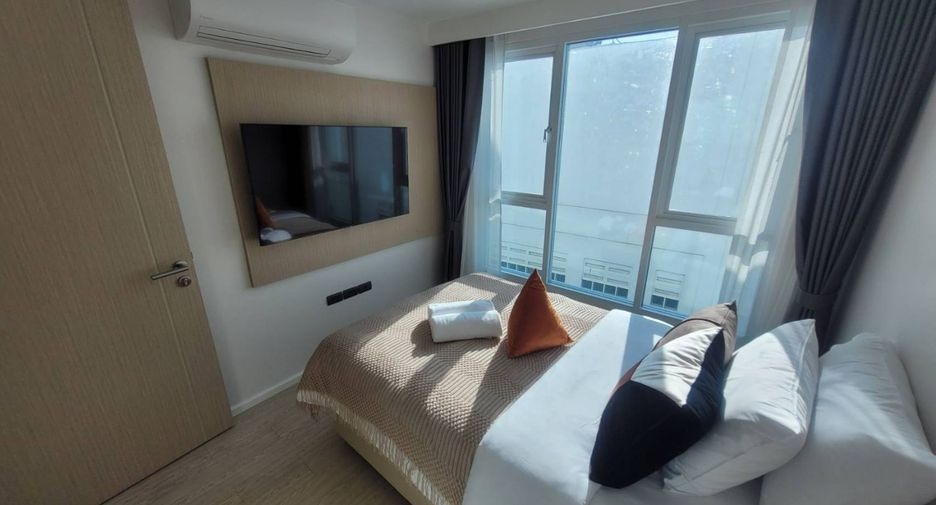 For rent 2 bedrooms apartment in Khlong Toei, Bangkok