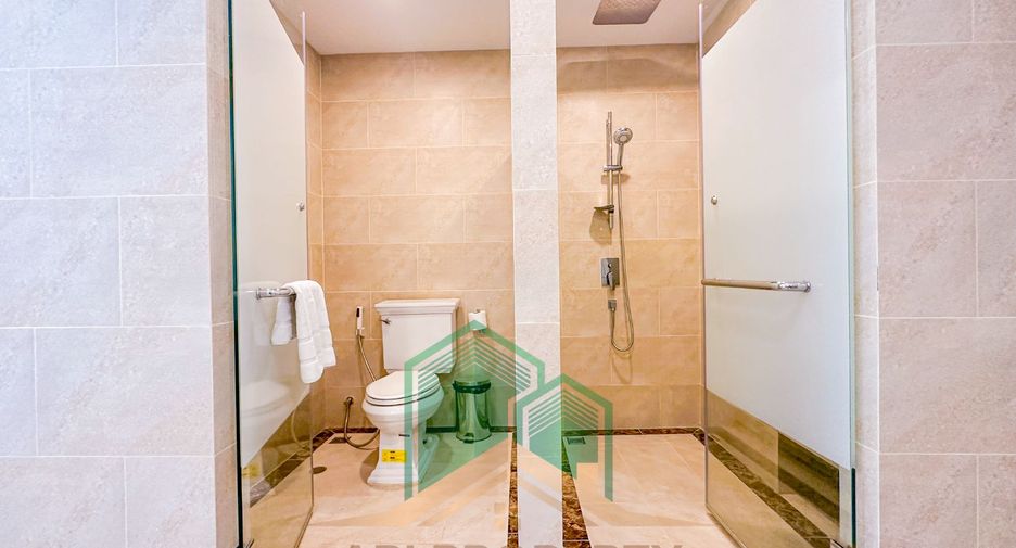 For rent 2 bedrooms condo in Bang Lamung, Chonburi