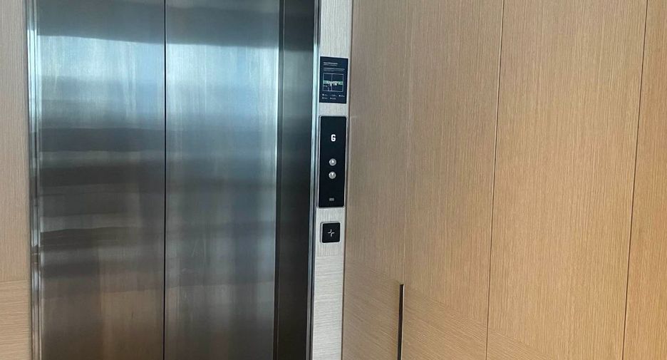 For rent and for sale 2 bedrooms condo in Watthana, Bangkok