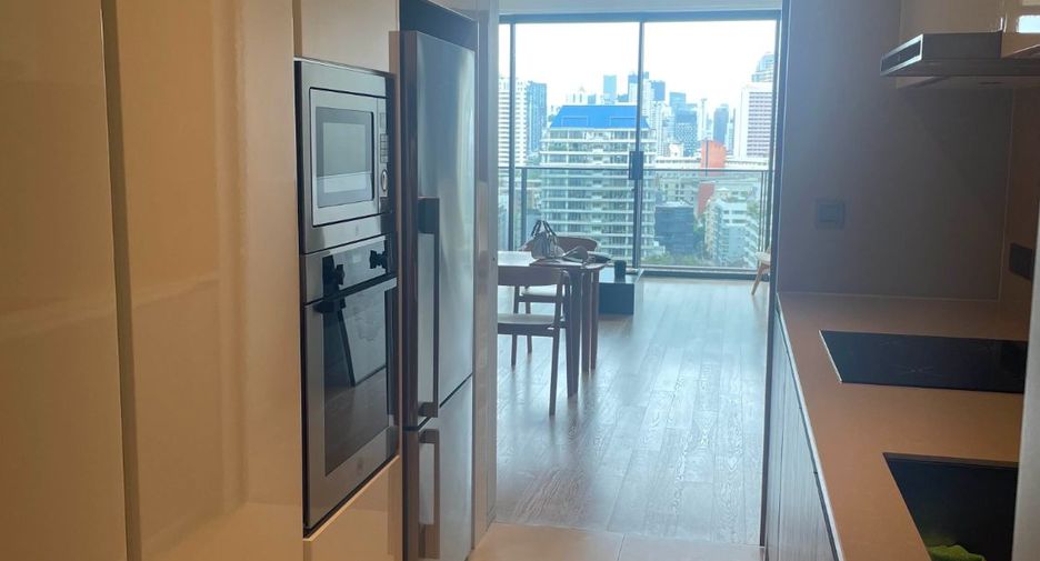 For rent and for sale 2 bedrooms condo in Watthana, Bangkok