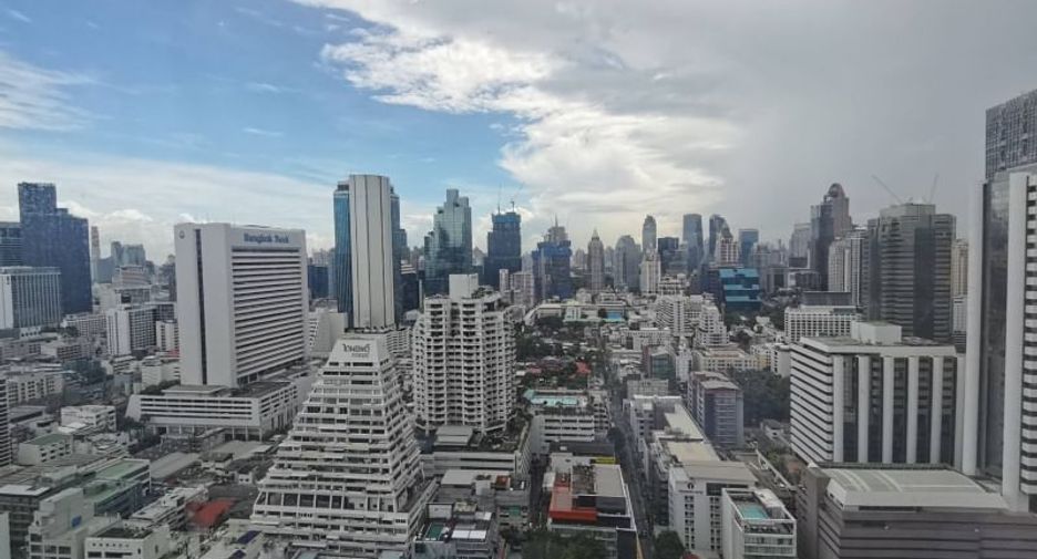 À louer et à vendre 3 chambres condo à Sathon, Bangkok