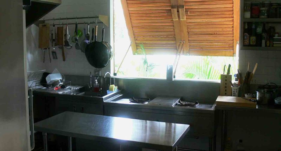 For sale 5 bedrooms villa in Ao Luek, Krabi