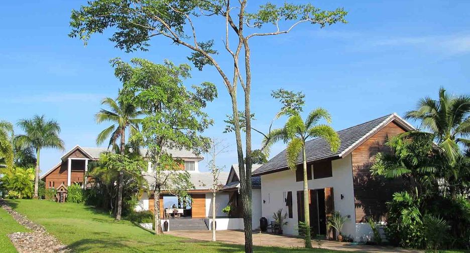 For sale 5 bedrooms villa in Ao Luek, Krabi