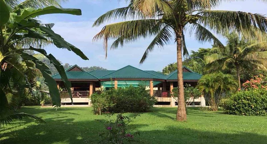 For sale 4 bedrooms villa in Mueang Krabi, Krabi