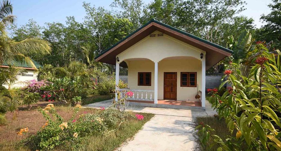 For sale 4 bedrooms villa in Mueang Krabi, Krabi