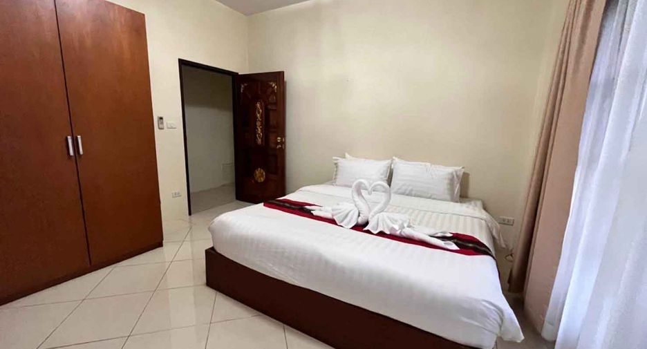 For sale 4 bedrooms villa in Mueang Krabi, Krabi