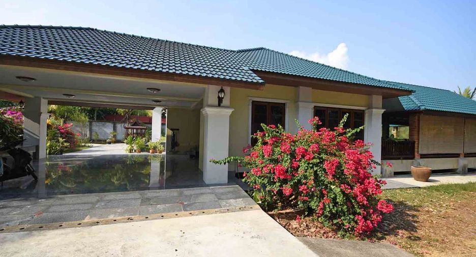 For sale 4 bedrooms villa in Mueang Krabi, Krabi