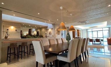 Condo en alquiler de 4 habitaciones en Watthana, Bangkok