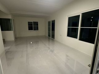 For rent 4 bed house in Bang Phli, Samut Prakan