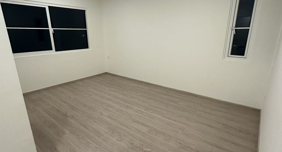 For rent 4 bedrooms house in Bang Phli, Samut Prakan