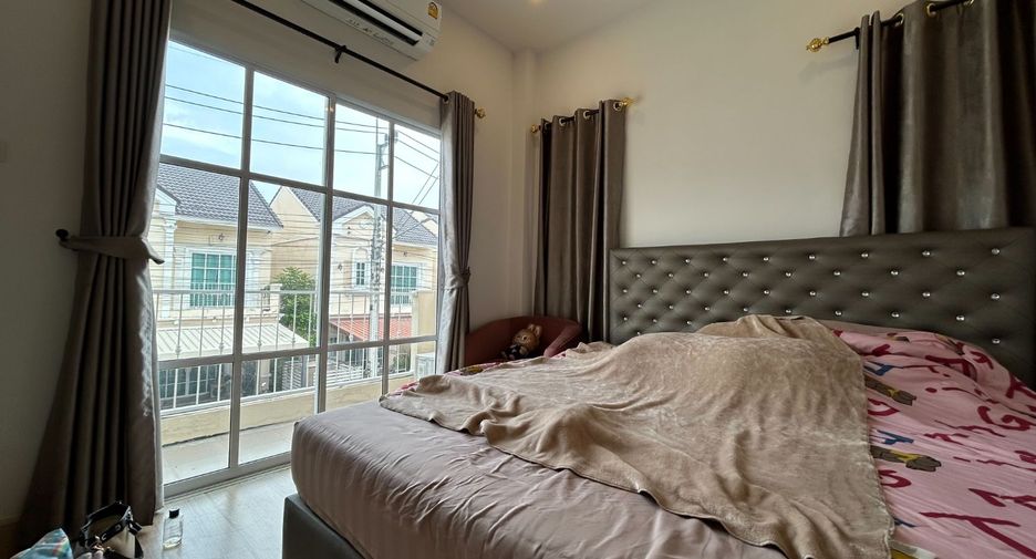 For sale 4 bedrooms house in Mueang Chon Buri, Chonburi