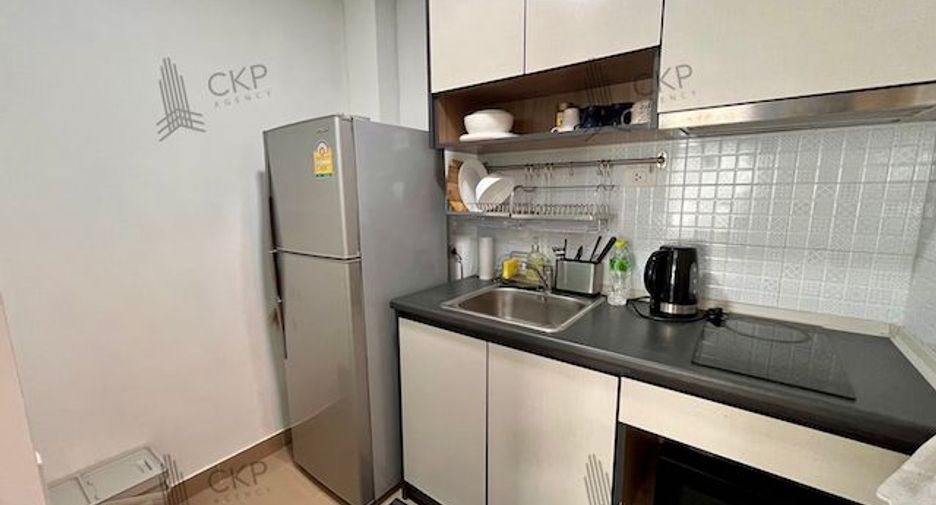 For sale 3 bedrooms condo in Bang Kapi, Bangkok