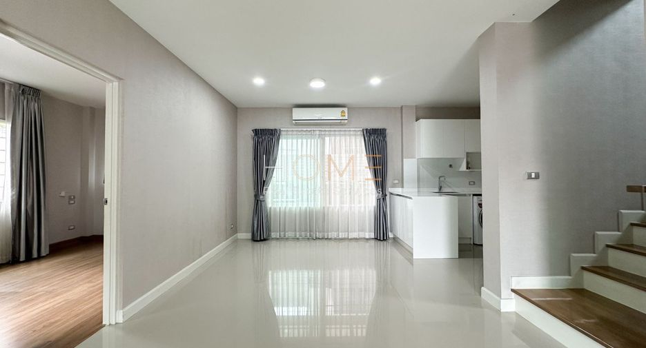 For sale 4 bedrooms house in Bang Yai, Nonthaburi