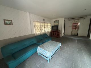 Продажа 2 спальни дом в Мыанг Районг, Районг