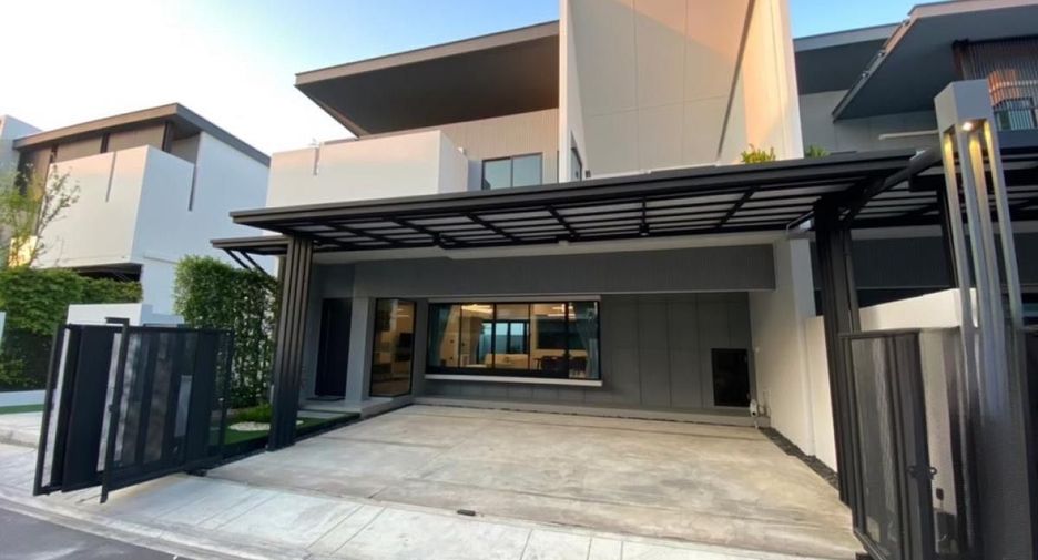 For rent 3 bedrooms townhouse in Bang Phli, Samut Prakan