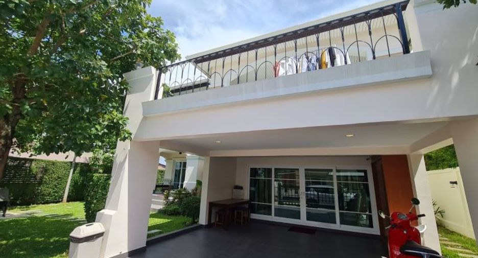For sale 4 bedrooms house in Bang Lamung, Chonburi