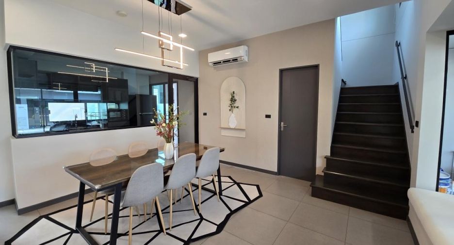 For rent 3 bedrooms house in Bang Phli, Samut Prakan