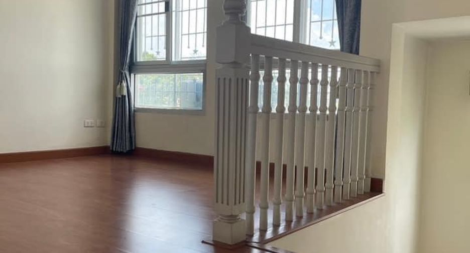For rent 3 ベッドルーム townhouse in Suan Luang, Bangkok