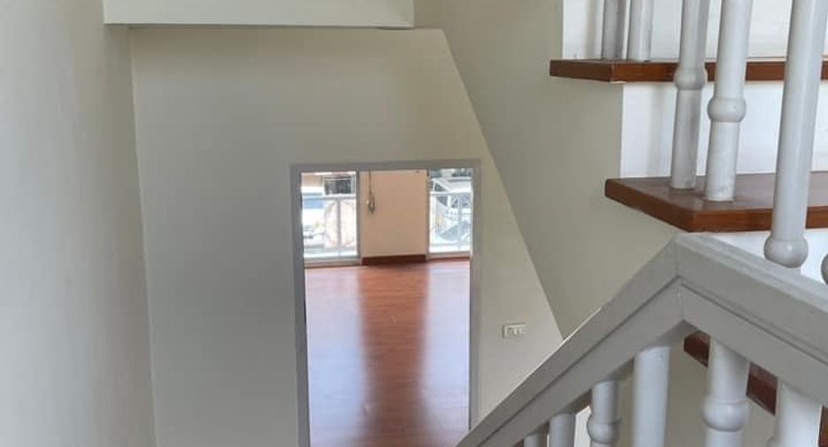 For rent 3 ベッドルーム townhouse in Suan Luang, Bangkok