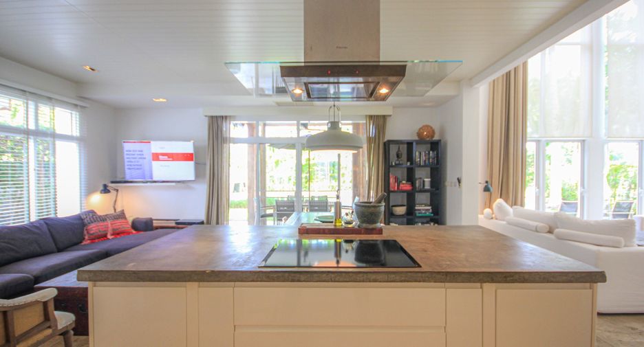 Villa zum Kauf mit 4 Zimmer in Cha Am, Phetchaburi