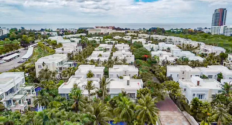 Villa zum Kauf mit 4 Zimmer in Cha Am, Phetchaburi