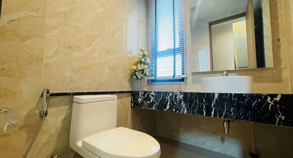 For rent 3 bedrooms house in Mueang Chiang Mai, Chiang Mai