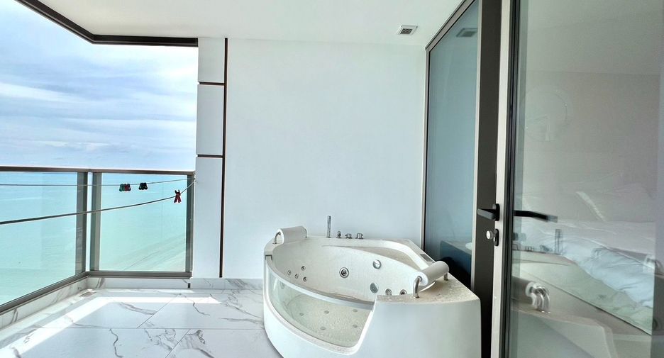 For rent 2 bedrooms condo in Bang Lamung, Chonburi
