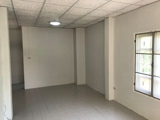 For sale 5 bedrooms townhouse in Thanyaburi, Pathum Thani