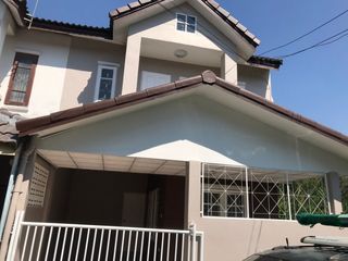 For sale 5 bedrooms townhouse in Thanyaburi, Pathum Thani