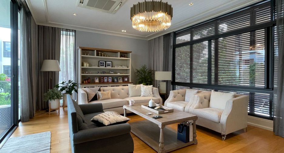 For sale 5 bed house in Huai Khwang, Bangkok