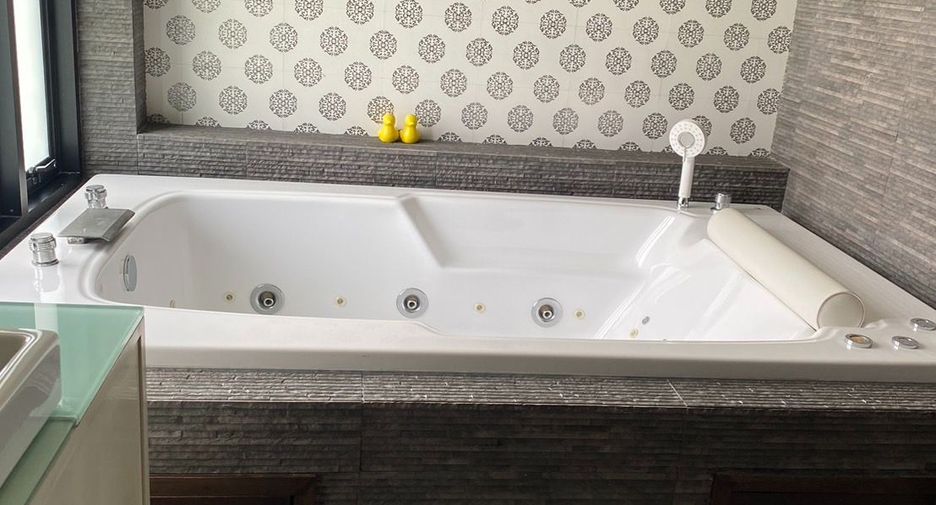 For rent and for sale 3 bedrooms house in Don Mueang, Bangkok