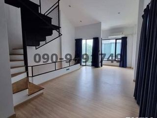 For rent 4 bedrooms townhouse in Pak Kret, Nonthaburi