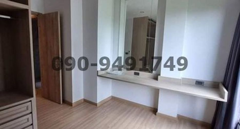 For rent 4 bedrooms townhouse in Pak Kret, Nonthaburi